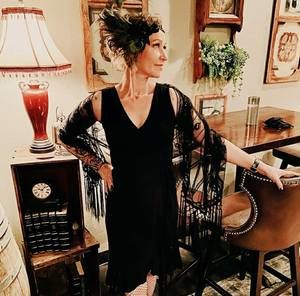 Meet your Posher, Rayna